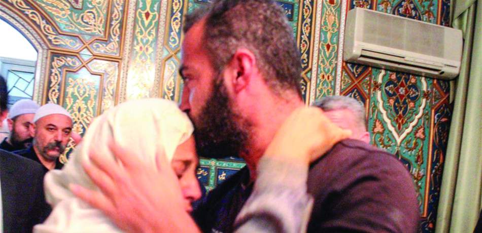 صفقة تحرير مخطوفي السويداء تشمل عناصر من "حزب الله".. النظام دفع مليون دولار عن كل رهينة