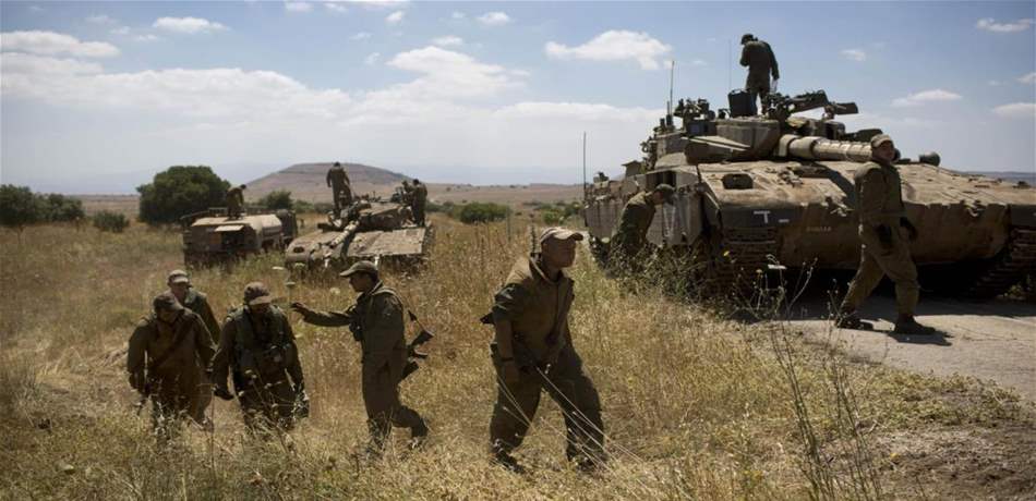 إسرائيل تعيد فتح المعبرين مع قطاع غزة للأشخاص والبضائع.. وهذا تبريرها