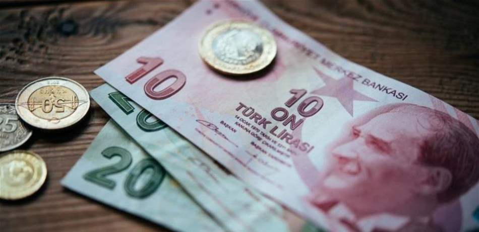 بعدما تخلّى القوميون عن اردوغان.. الليرة التركية تهبط 3%