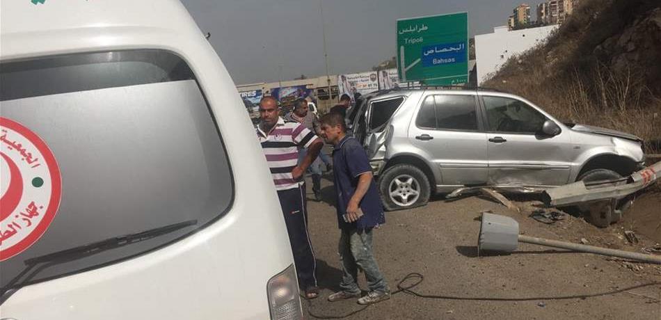 جريح بحادث سيرٍ على أوتوستراد القلمون - طرابلس (صورة) 