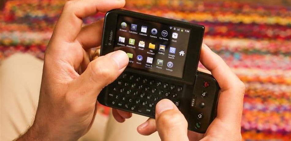  هذا هو أول هاتف عمل بنظام تشغيل Android