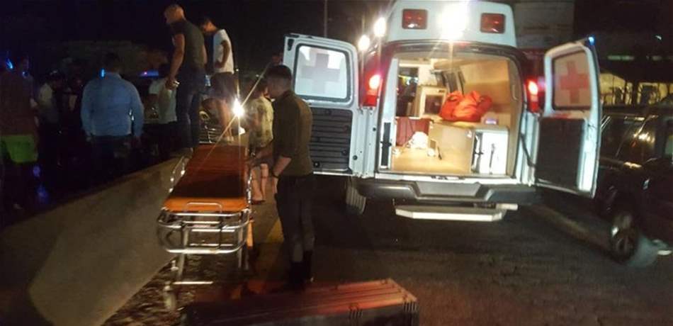 جريح في حادث سير على أوتوستراد جبيل - عمشيت