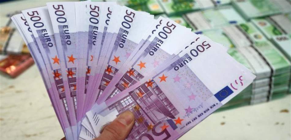 اليورو يرتفع مع انتعاش معنويات المستثمرين والاسترليني يصعد