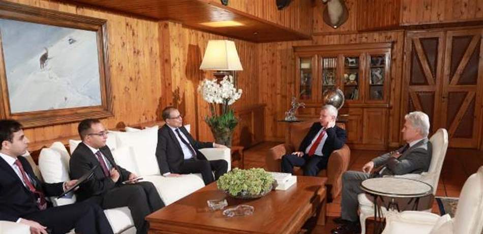 السفير المصري من بنشعي: مهتمون كثيراً بتشكيل الحكومة سريعاً