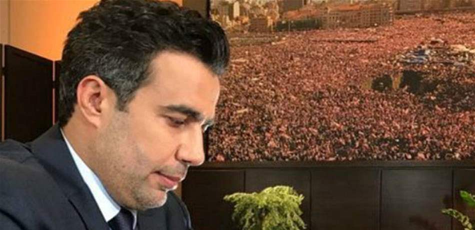 أين عقاب صقر.. وهل طلّق السياسة؟ 