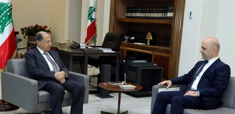 عون طلب من حاصباني تطبيق البطاقة الصحية سريعاً