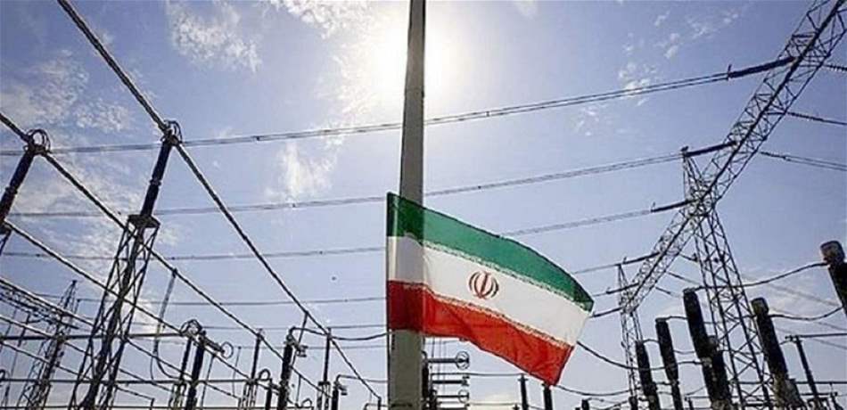 روحاني يطالب الإيرانيين بالتقشف: لترشيد استهلاك المياه والكهرباء!