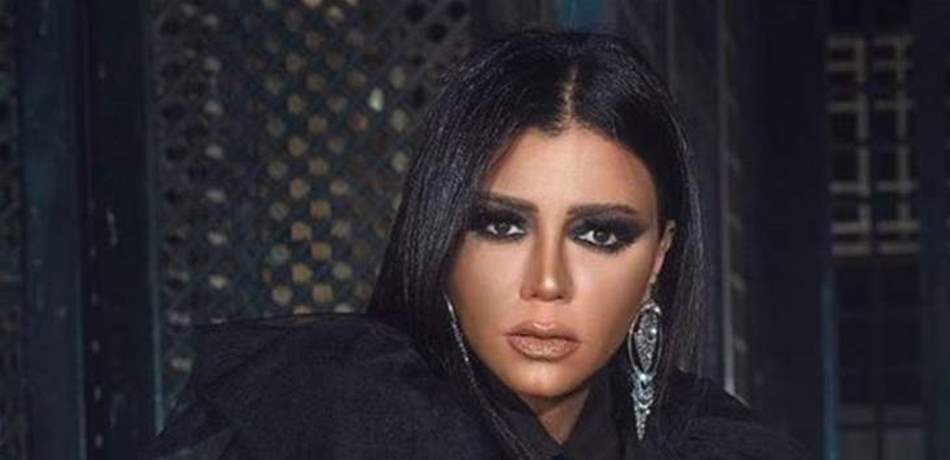 بعد تحدي العشر سنوات وتحدي المايو.. رانيا يوسف في تحدٍّ جديد! (صور)