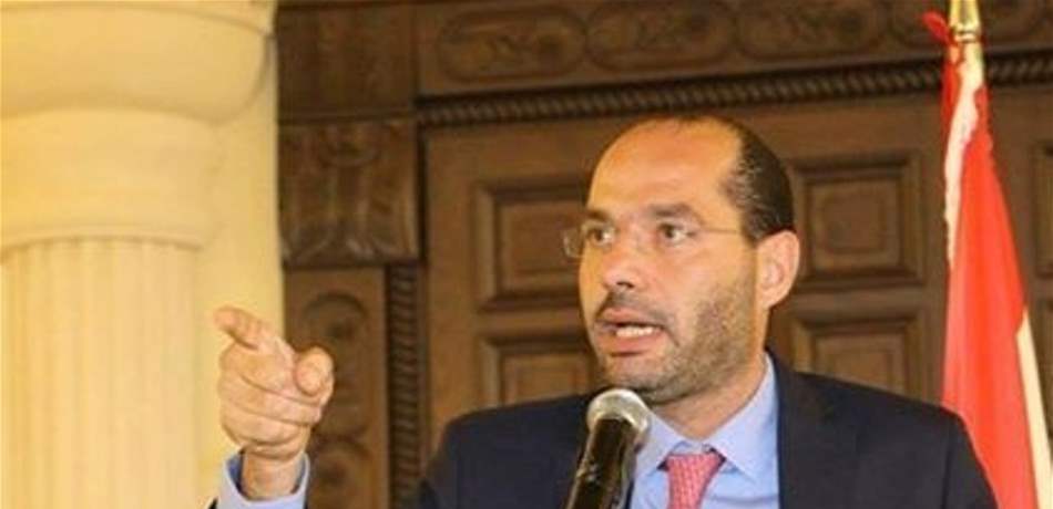  السيرة الذاتية لوزير دولة لشؤون التجارة الخارجية حسن مراد