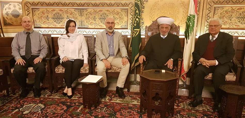 دريان إلتقى وفداً من معهد دراسات الشرق الأوسط في "اللاهوت" 