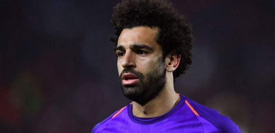 ما علاقة رونالدو وميسي بأزمة محمد صلاح؟
