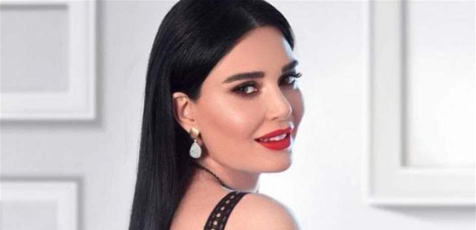 سيرين عبد النور تحتفل بعيد ميلاد ابنتها الثامن.. ظهرتا بنفس التسريحة (صورة)