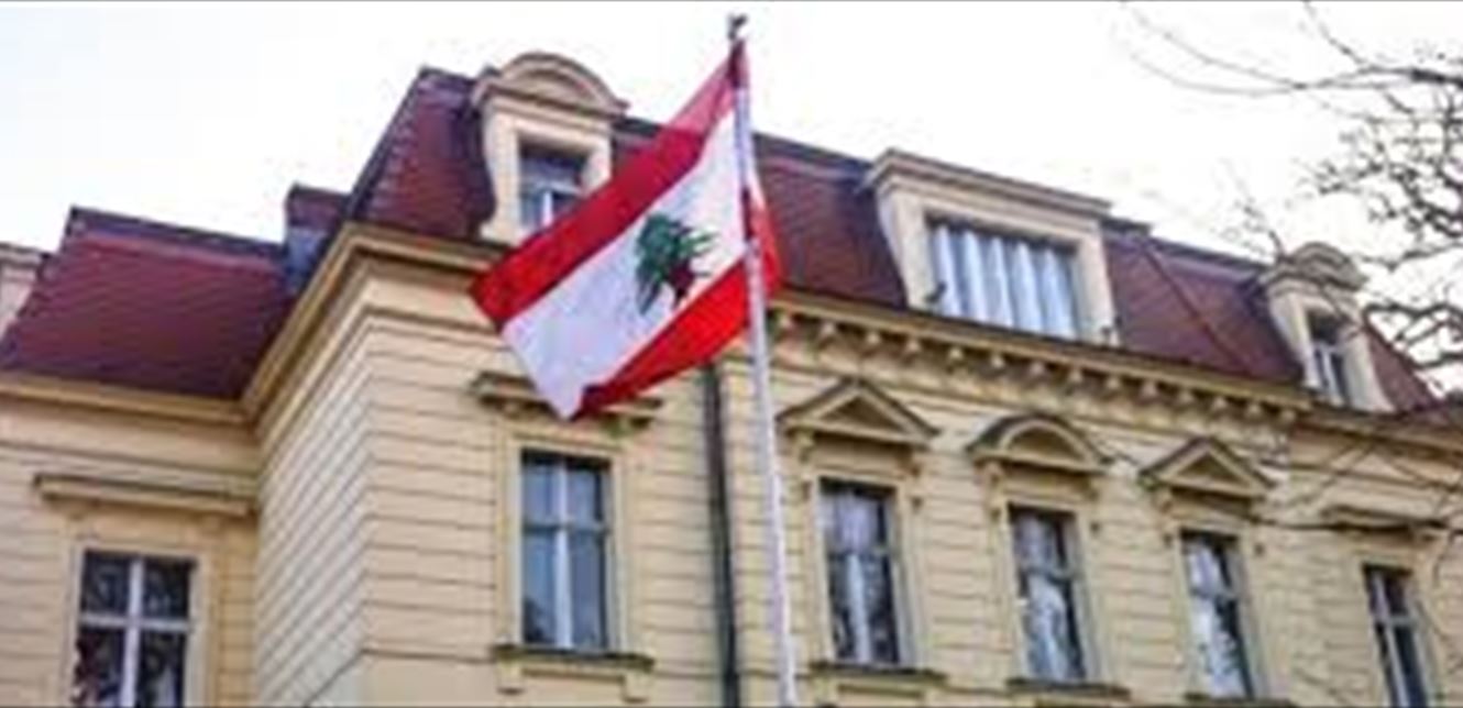 سفارة لبنان في برلين توضح: آدم عباس ليس لبنانياً
