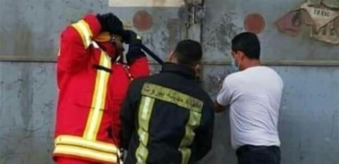 عدوان بحث مع أهالي شهداء فوج الاطفاء في تطورات التحقيق