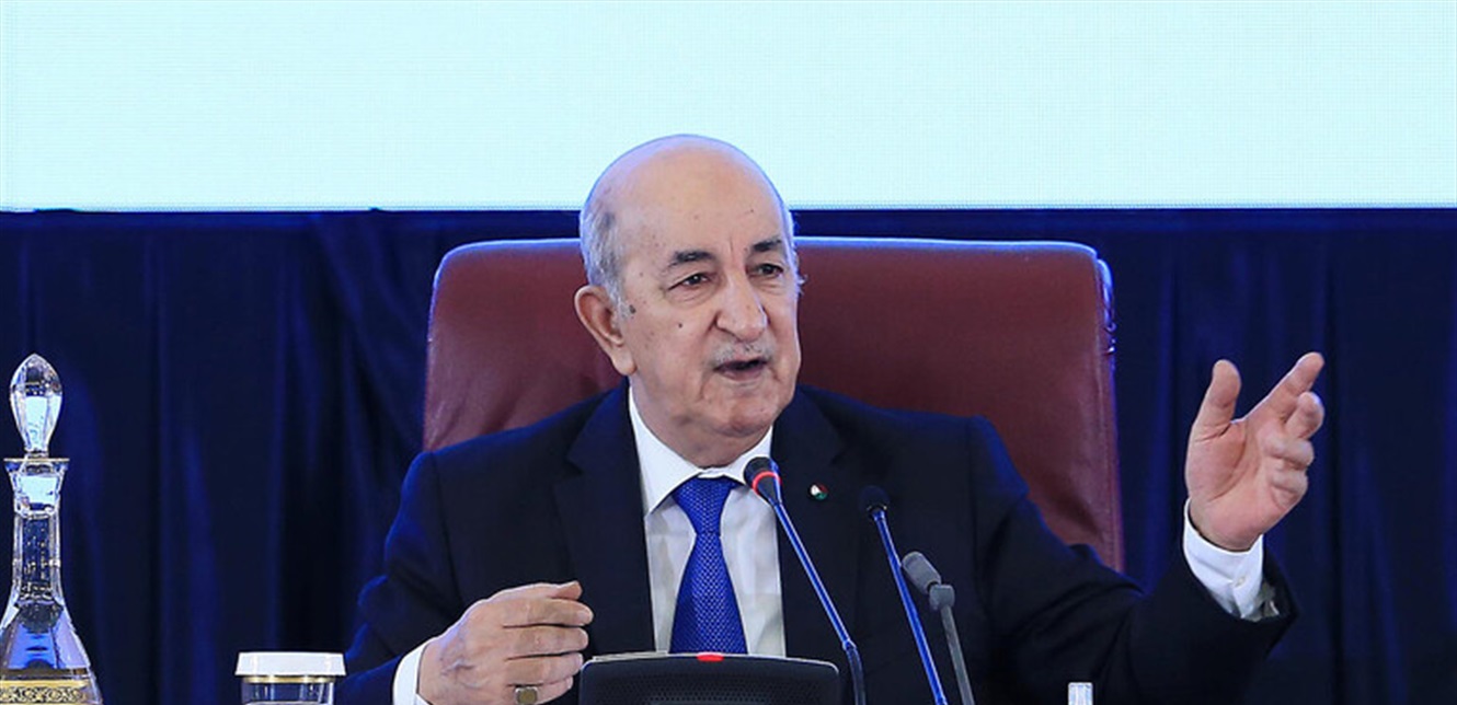 رسالة من الرئيس الجزائري إلى أمير قطر