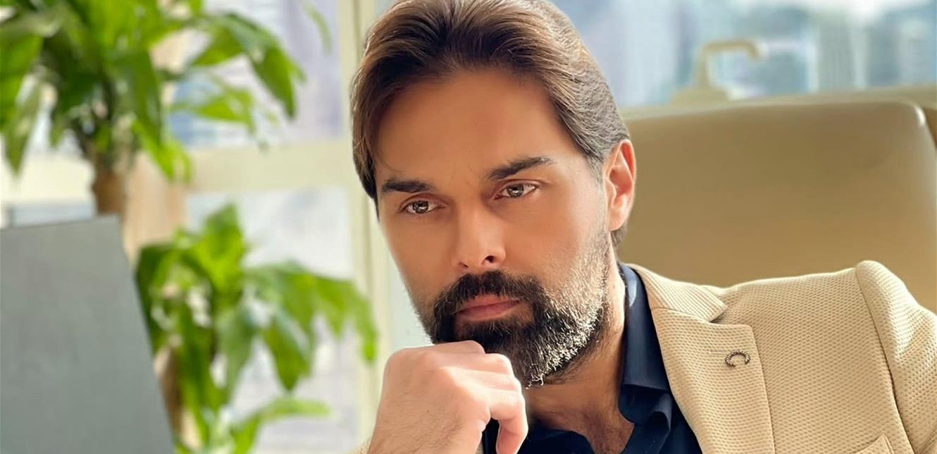 مازن معضم سيقاطع الانتخابات.. ويعيش الخيانة والحب   