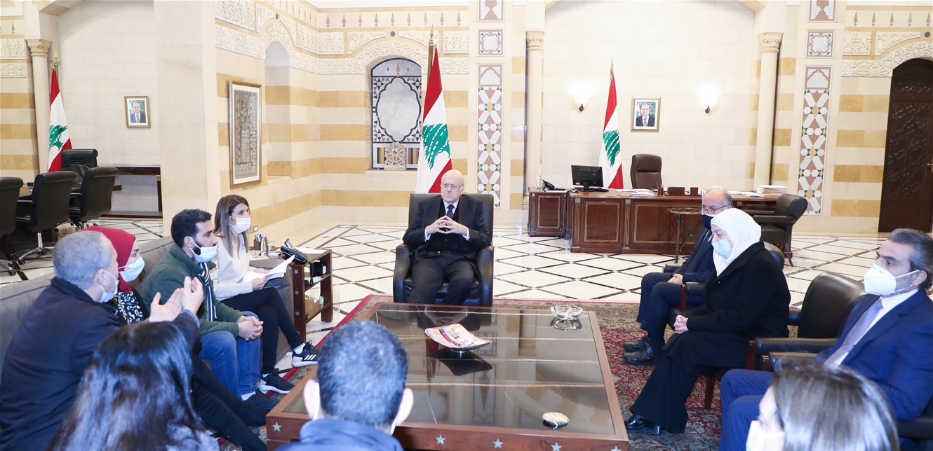 ميقاتي استقبل وفدا من لجنة الاساتذة المتعاقدين...توافق على العودة الى المدارس يوم الخميس المقبل 