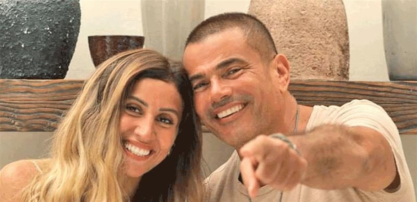 بعد إنفصالهما المفاجئ... هكذا وصفت دينا الشربيني عمرو دياب!