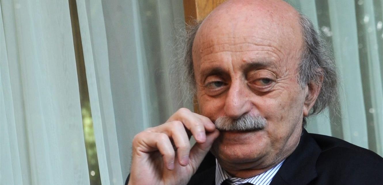 سيناريو "المفاجأة".. هذا ما خطّط له جنبلاط مؤخراً