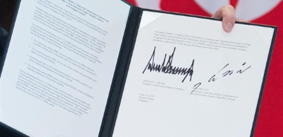 Documents 108379