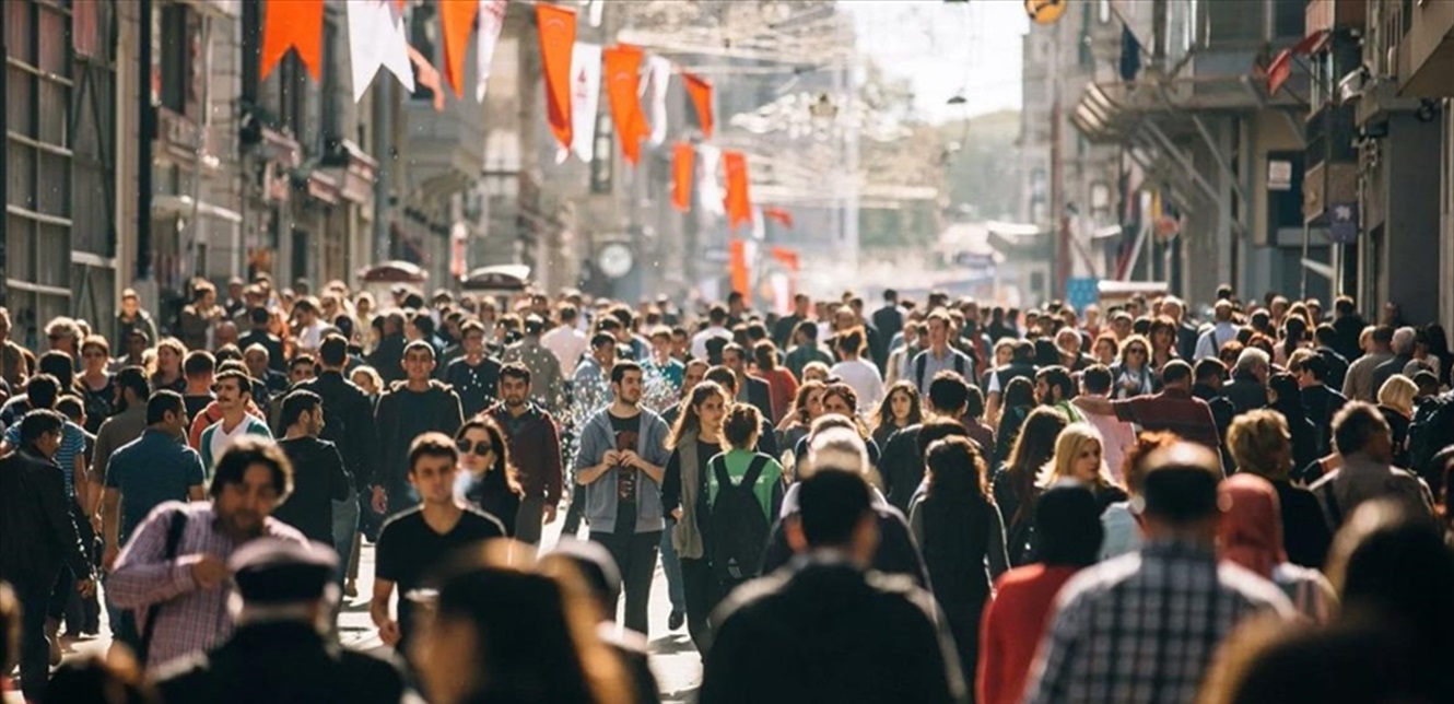 الإحصاء التركية: عدد الإناث يتجاوز عدد الذكور في البلاد 