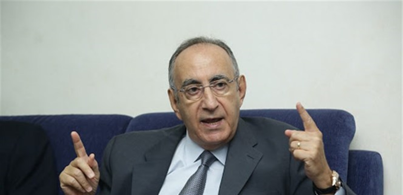 نحاس: ما نشهده من أزمة مصرفية هو بمثابة هبوط في النظام ككل