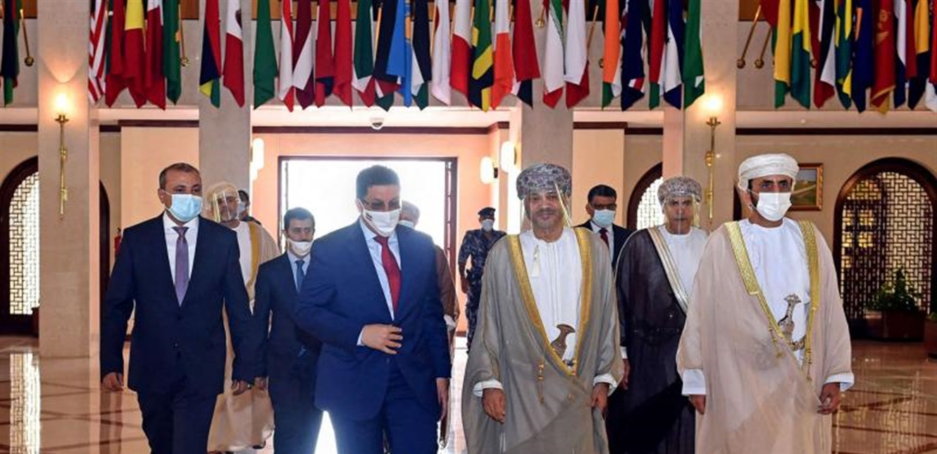 هل تنجح الوساطة العمانية في حل الأزمة اليمنية؟