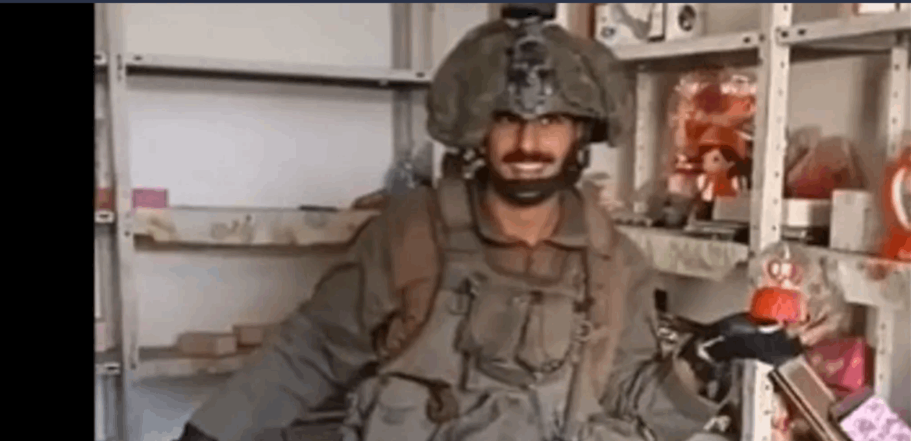 فيديو مستفز لجندي إسرائيلي يُشعل غضبا.. شاهدوا ماذا فعل