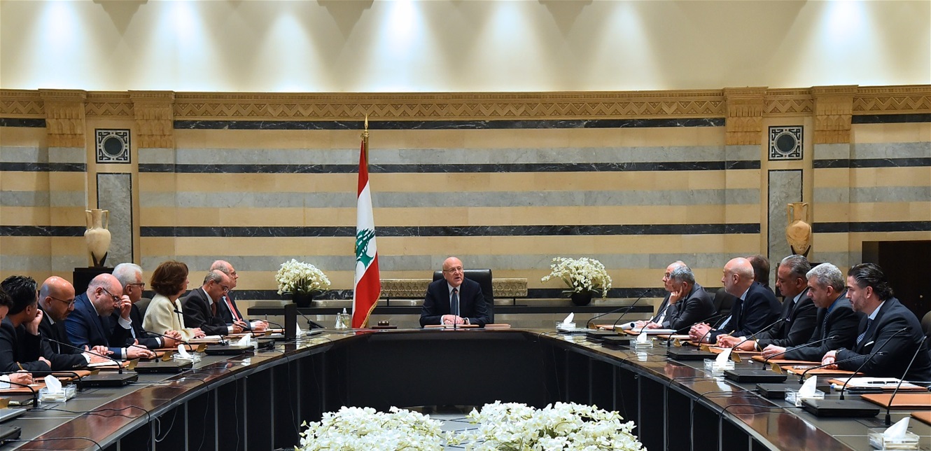 وزير خارجية ايران في بيروت السبت وجلسة مجلس  الوزراء على ايقاع تحركات مطلبية