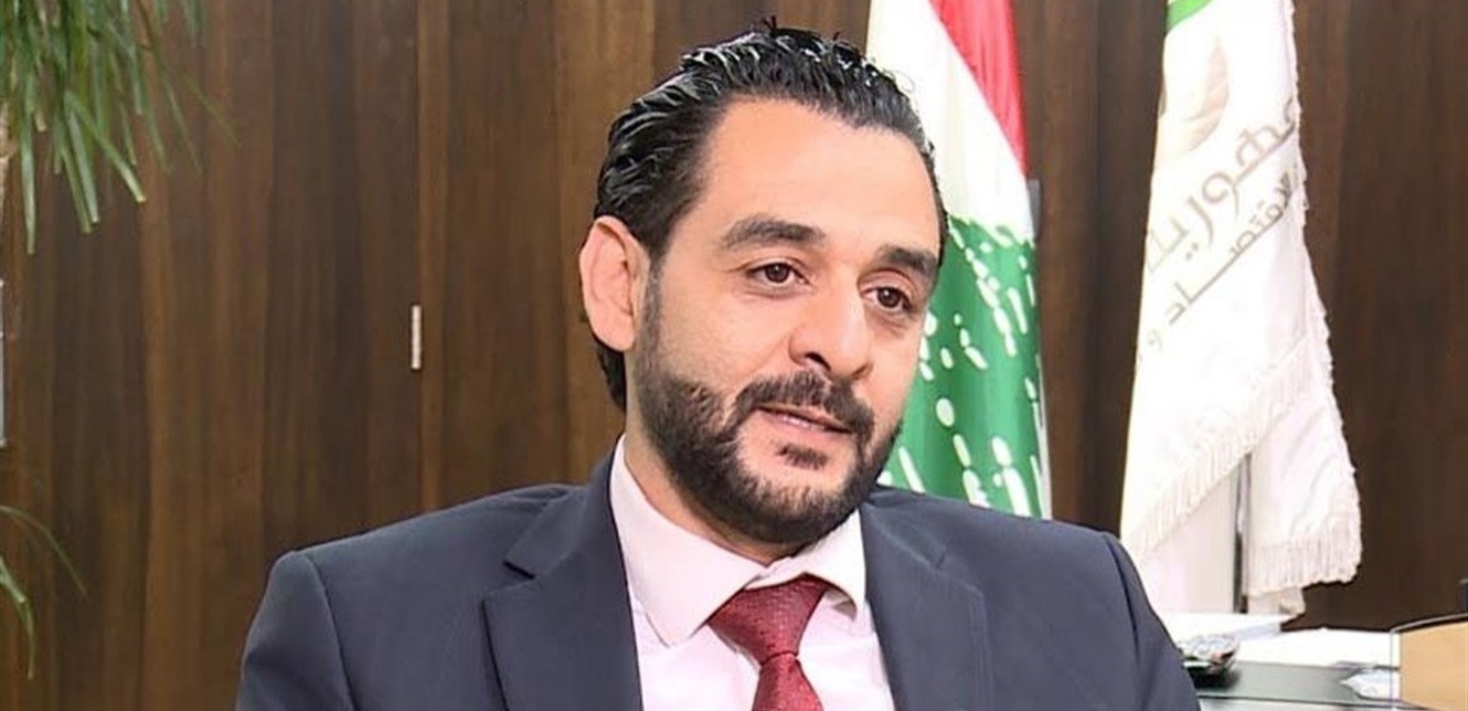 مدير عام الإقتصاد يُطمئن اللبنانيين.. ماذا أعلن عن توافر المواد الغذائية والبنزين؟