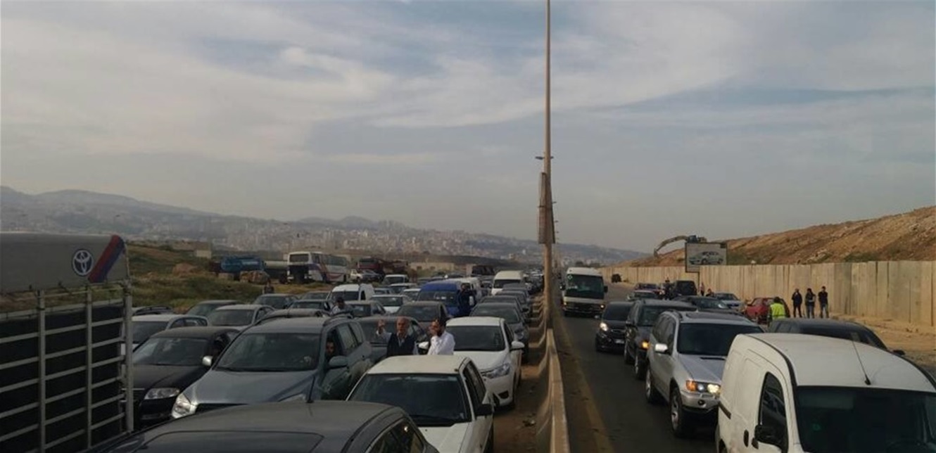 جريحان على طريق الكوستا برافا وحركة المرور كثيفة.. هذا ما جرى هناك