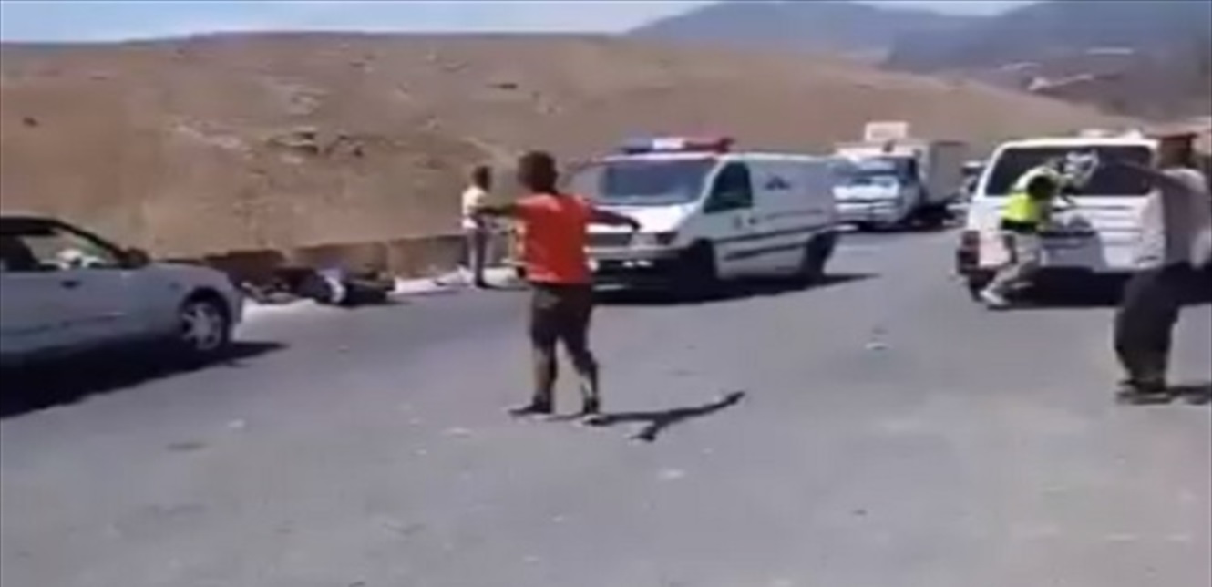 شهيدان... طائرة إسرائيليّة استهدفت دراجة ناريّة على جسر الخردلي (فيديو)