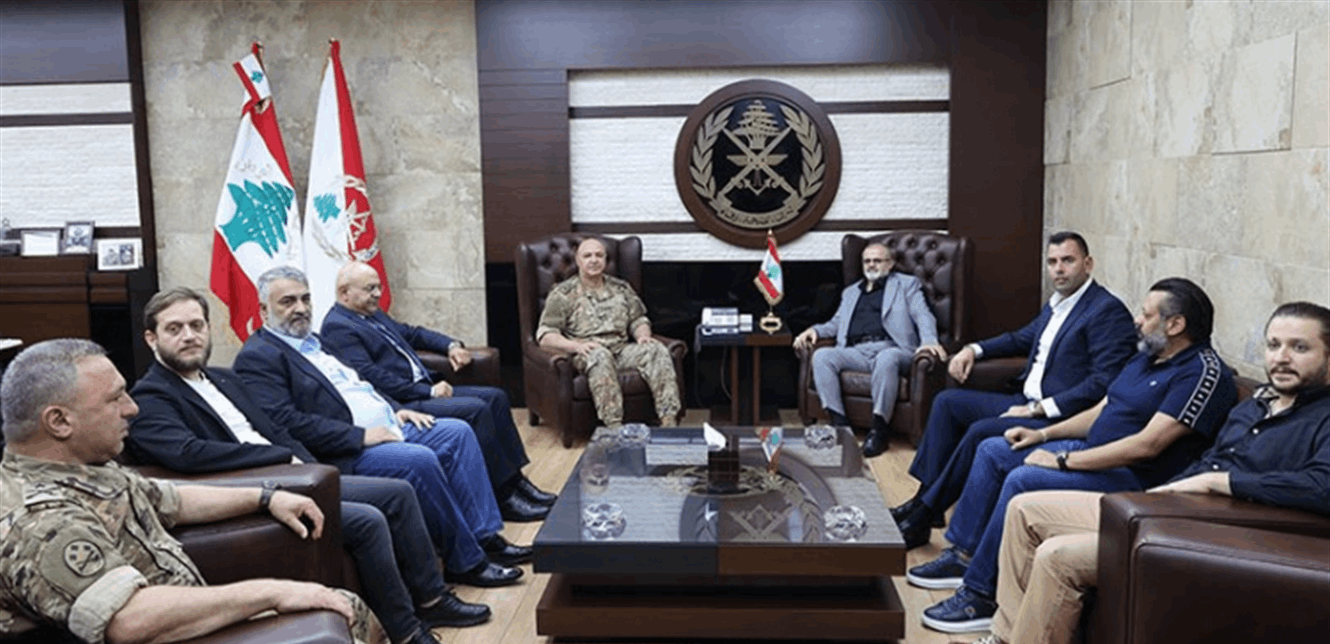 اتحاد نقابات الافران زار عون: بالجيش القوي تحفظ الاوطان وتصان الحقوق