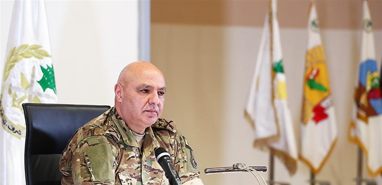 العماد عون لمناسبة عيد الجيش: نواصل التنسيقَ مع اليونيفيل في الجنوب على أملِ أنْ يستعيدَ الهدوءَ 