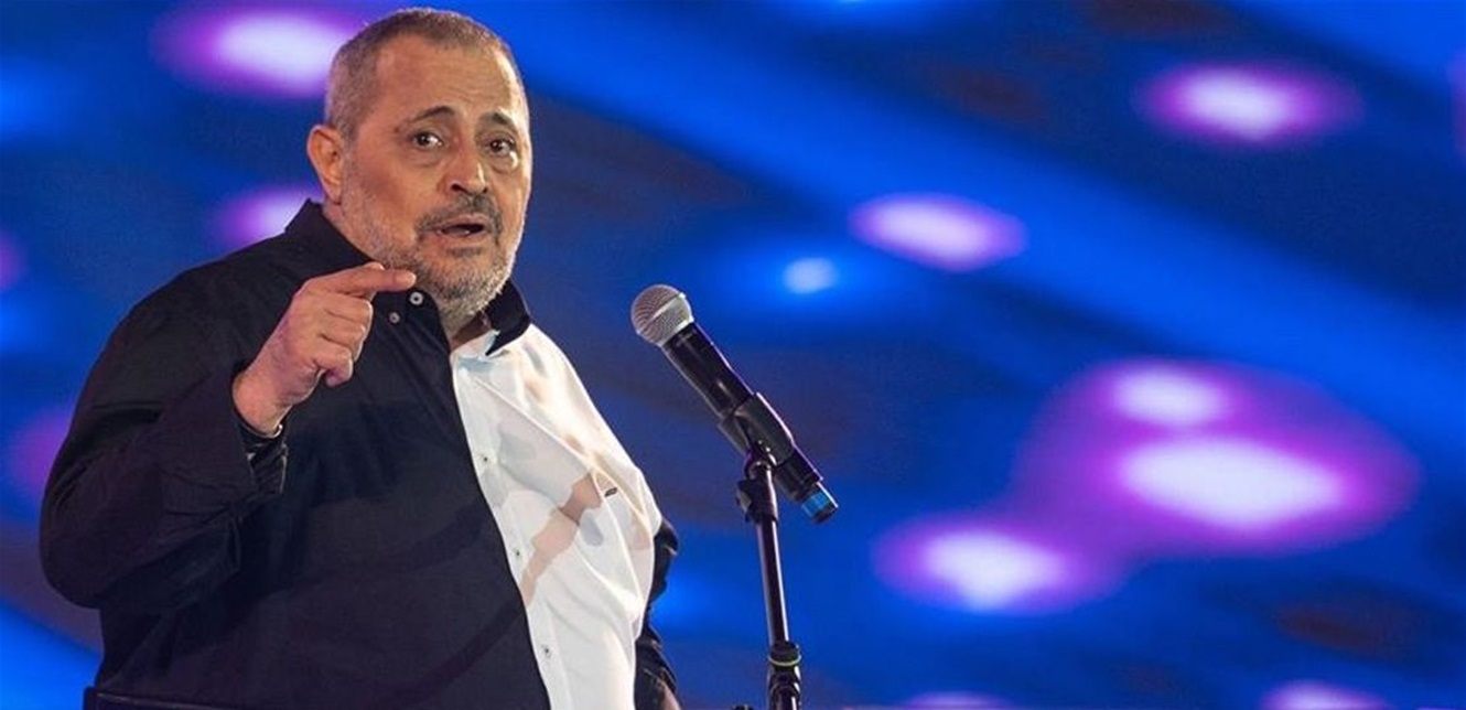 أثناء توجهه إلى الأردن... فيديو يرصد مع فعله جورج وسوف مع مضيفات الطائرة التي كان عليها!