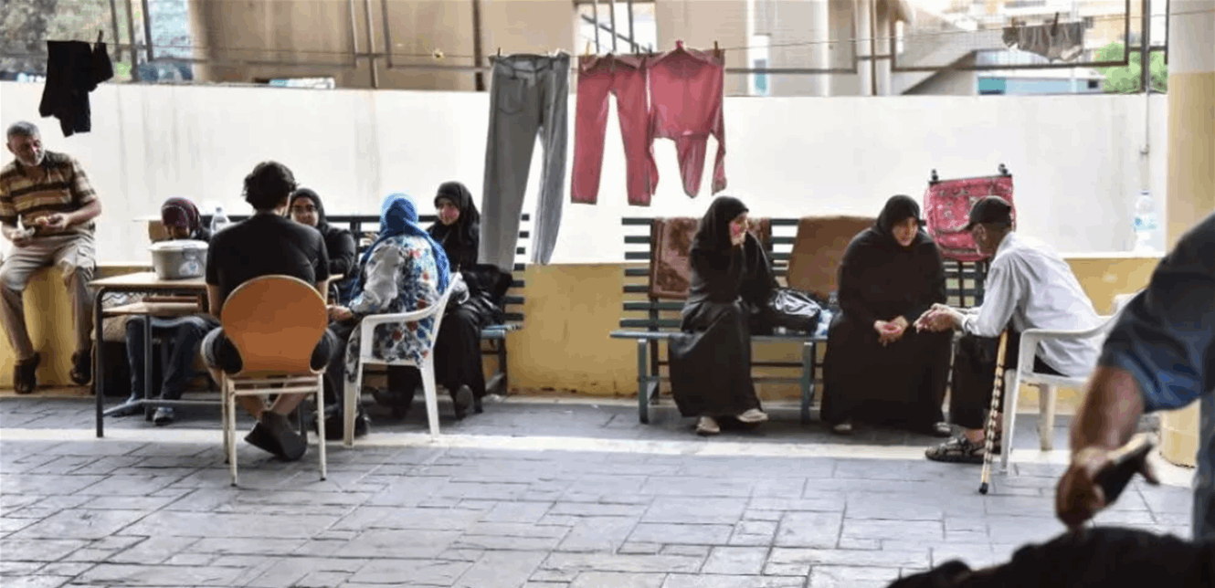 بالصورة: جهاز صغير داخل أكياس بن قدّمت للنازحين.. أمن الدولة تكشف طبيعته