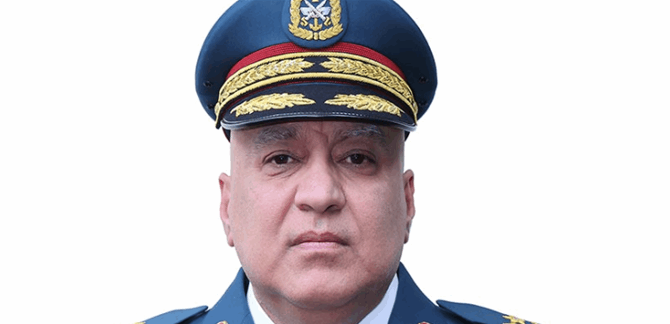 قائد الجيش بحث في التطورات مع وفد من الاعتدال الوطني