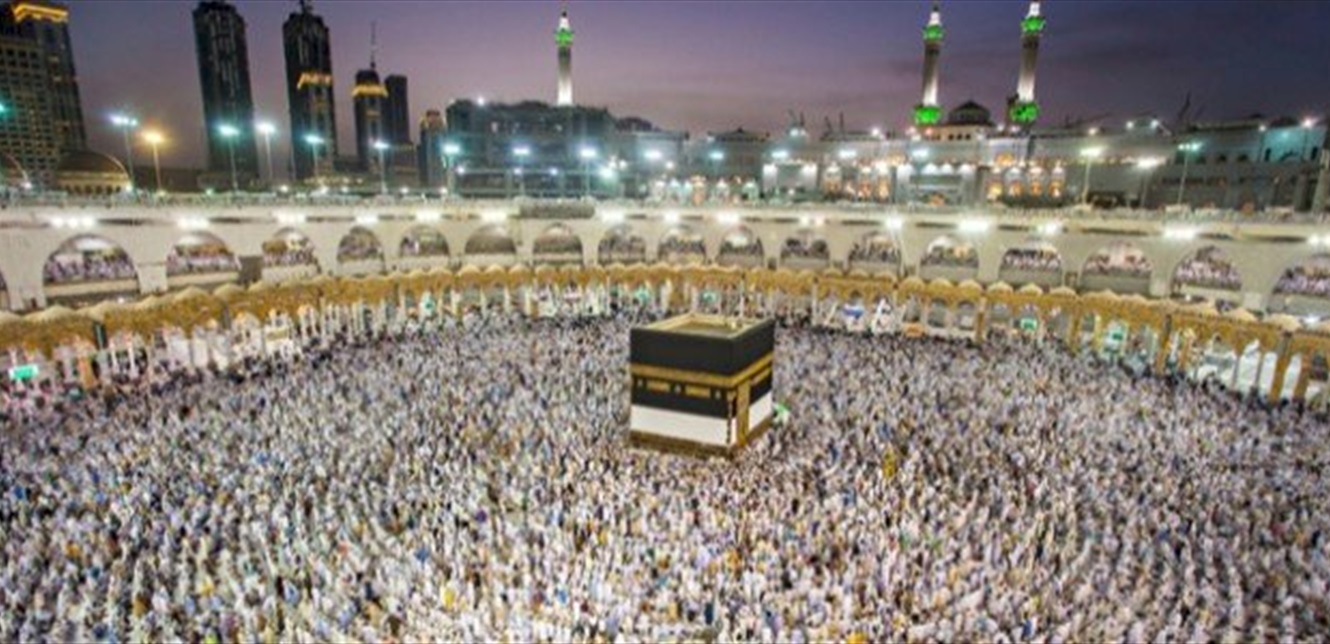 وزير الصحة أوضح آلية الحصول على بطاقات شهادة التلقيح لموسم الحج المقبل