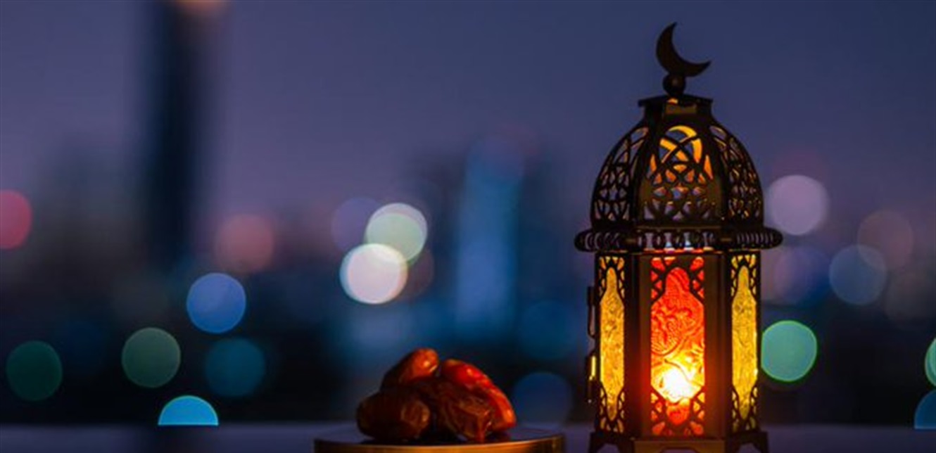 رسالة تتسبب بتوقيف رئيس شركة: لا نحتفل برمضان
