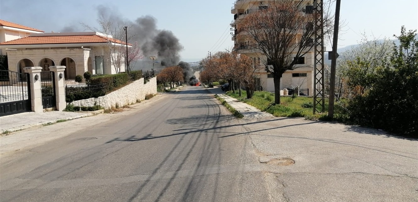 بالصور.. شهيدان في إستهداف إسرائيليّ لسيارة في برج الملوك