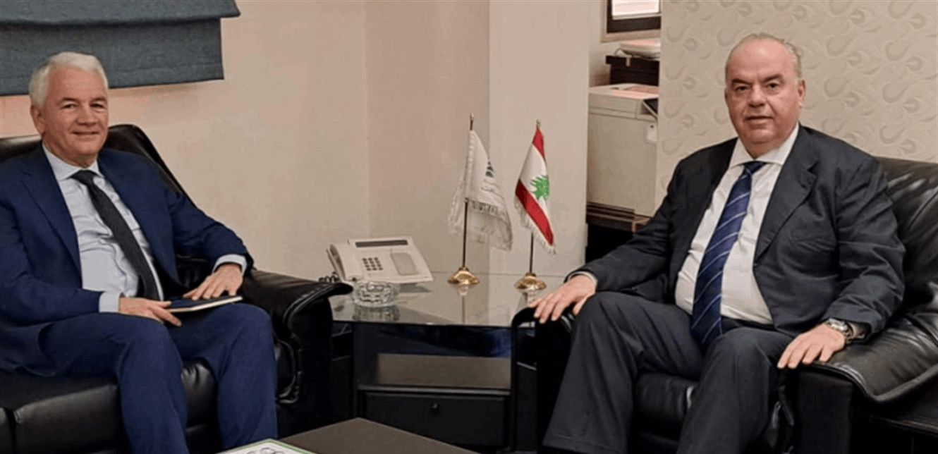 وزير الاتصالات عرض وسفير إيطاليا لسبل تفعيل القطاع