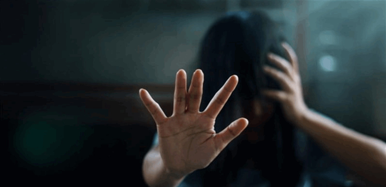بالفيديو: حادثة بشعة في الجنوب.. محاولة اغتصاب قاصر وقطبة مخفية تشعل مواجهة