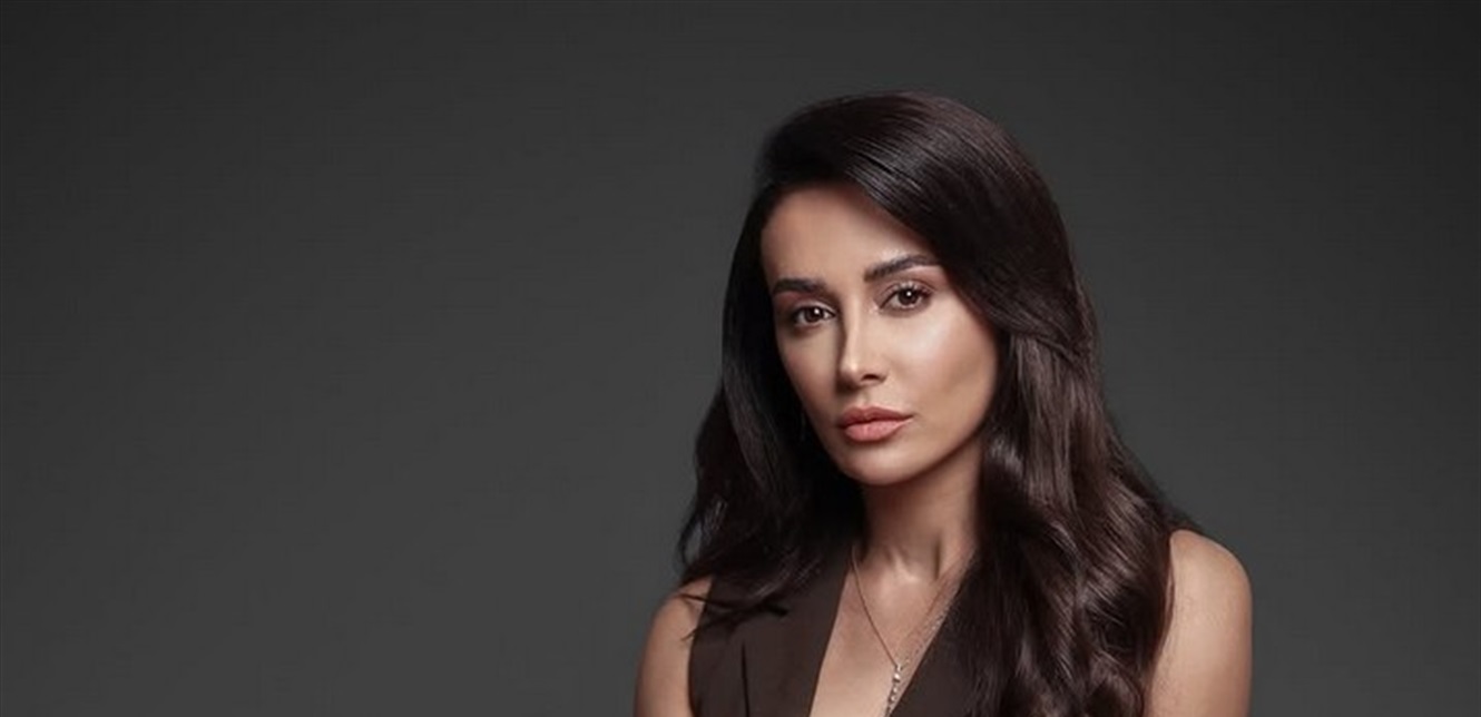 كندة حنا تُفجر مُفاجأة.. زميلها النجم السوري الشهير استبعدها من مسلسل وهذا ما ستقوم به (فيديو)