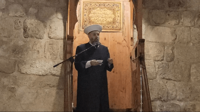 الرفاعي يدعو إلى ضبط أسعار المحروقات وإقرار عفو عام عادل
