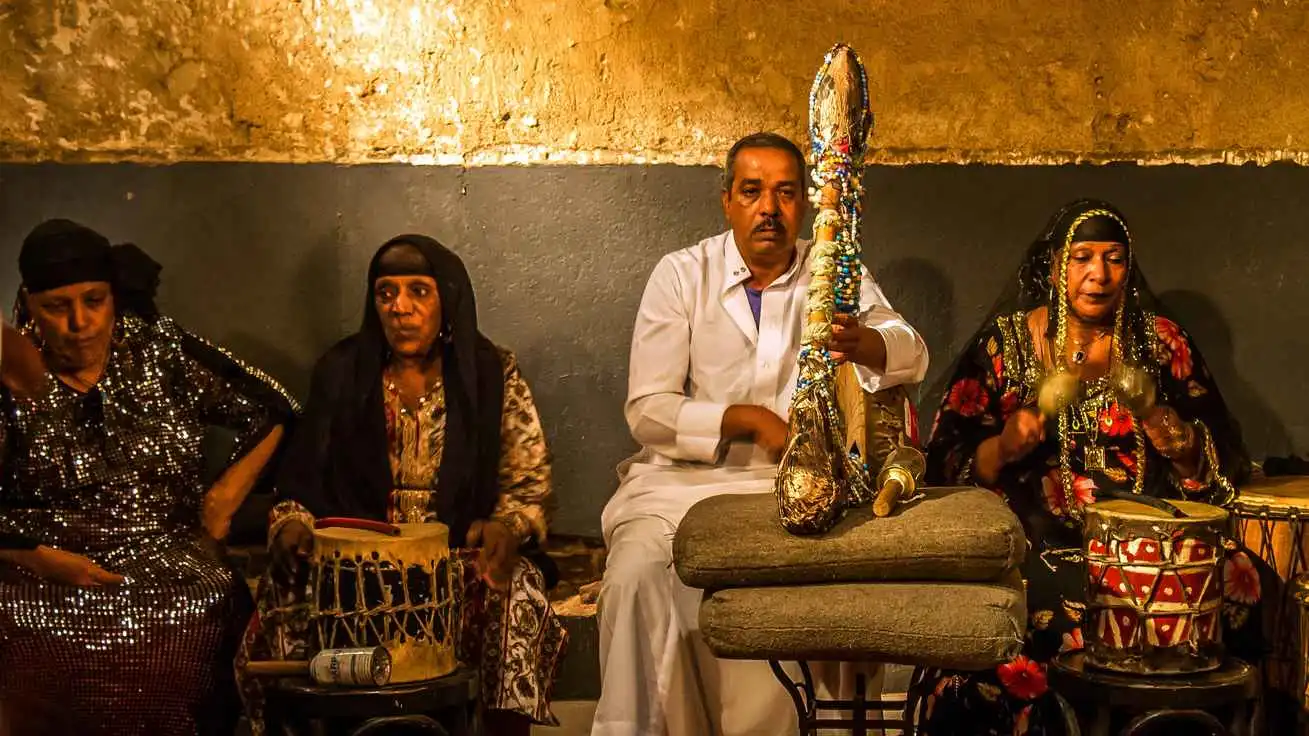 طقوس غامضة على طريق العالمية.. ما هو الزار؟