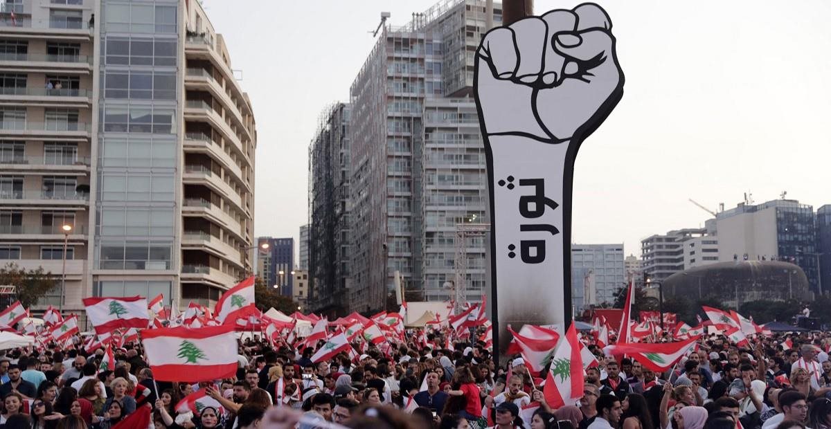التركيز على الثورة.. مقصود