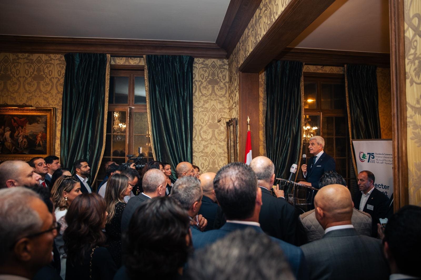 وزير الصناعة: القطاع الخاص يحتاج الى الاستثمارات
