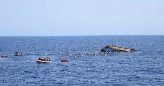 فقدان الاتصال بـ 8 شبّان من مخيمي نهر البارد والبص إثر غرق مركب قبالة سواحل اليونان 