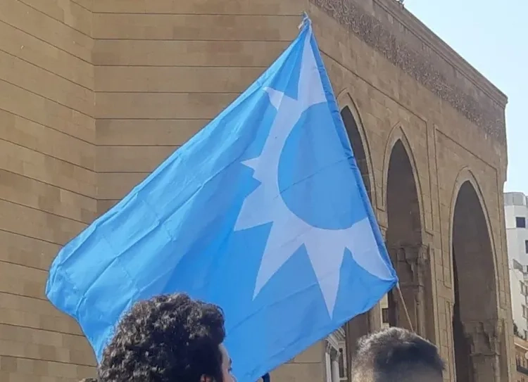 نشاط ملحوظ ولا رابط مع الزيارة القطرية