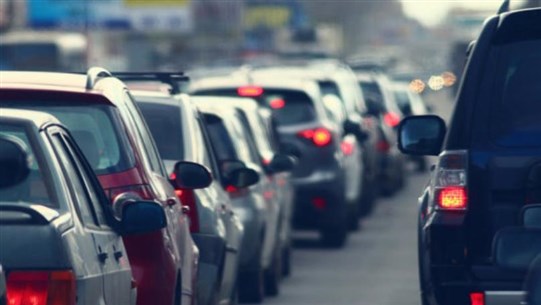 زحمة سير على أوتوستراد جونية... ما الذي حصل عند مفرق أدما؟